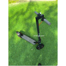 Электросамокат MIGBIKE S11 8R, 36V, 350W, 15Ah, макс. скорость 25км/ч, запас хода 30км (арт. MIGBIKES11-15) Электросамокат MIGBIKE S11 8R, 36V, 350W, 15Ah, макс. скорость 25км/ч, запас хода 30км (арт. MIGBIKES11-15)