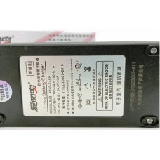 Зарядное устройство для электровелосипеда 2А / 48V / DC2.5 Зарядное устройство для электровелосипеда 2А / 48V / DC2.5
